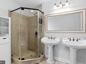 902 S 8TH Street, Philadelphia PA 19147