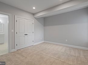 7606 Leonard Drive, Falls Church VA 22043