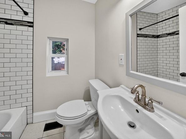 4642 Hayes Street NE, Washington DC 20019