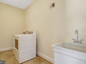 639 23rd Street S, Arlington VA 22202