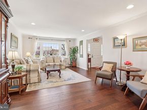 923 Pickering Drive, Yardley PA 19067