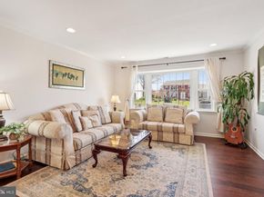 923 Pickering Drive, Yardley PA 19067