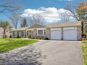 923 Pickering Drive, Yardley PA 19067