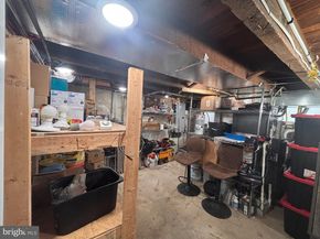 17 Walnut Street, Clifton Heights PA 19018