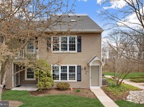3206 Society Place, Newtown PA 18940