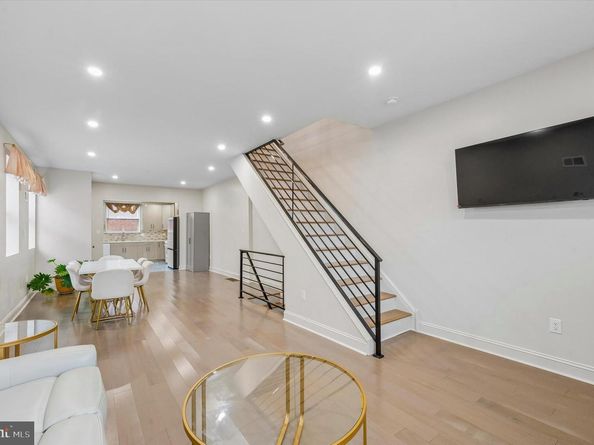1731 W Passyunk Avenue, Philadelphia PA 19145