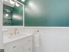 822 Constitution Avenue NE, Washington DC 20002