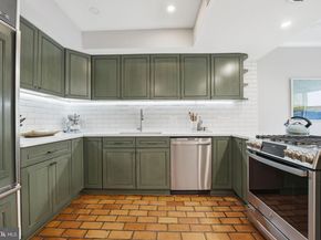 822 Constitution Avenue NE, Washington DC 20002