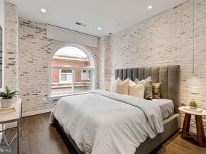 625 Slaters Lane 402, Alexandria VA 22314