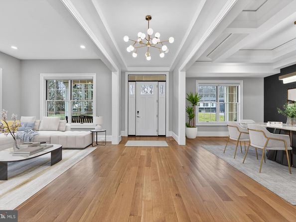 7002 River Oaks Drive, Mclean VA 22101