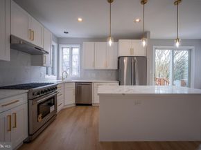 2373 Whitestone Hill Court, Falls Church VA 22043