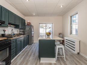 2711 E Cambria Street, Philadelphia PA 19134