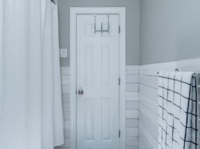 2711 E Cambria Street, Philadelphia PA 19134