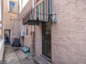 2711 E Cambria Street, Philadelphia PA 19134