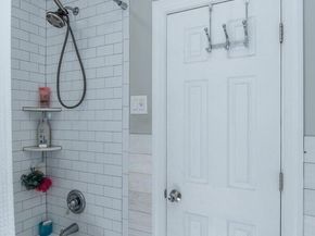 2711 E Cambria Street, Philadelphia PA 19134