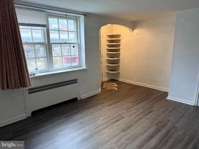 321 Hampden Road, Upper Darby PA 19082