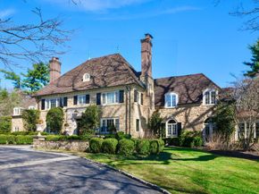 1241 Ridgewood Road, Bryn Mawr PA 19010