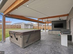 21 Border Rock Road, Levittown PA 19057