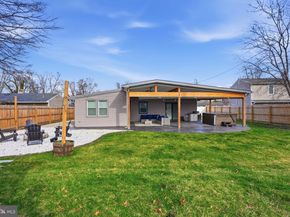 21 Border Rock Road, Levittown PA 19057