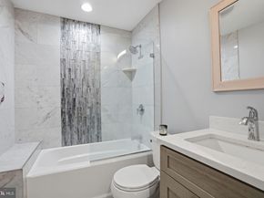 21 Border Rock Road, Levittown PA 19057