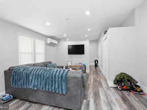 21 Border Rock Road, Levittown PA 19057