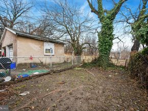 26 N 10TH Street, Darby PA 19023