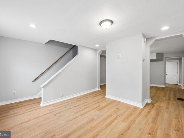 26 N 10TH Street, Darby PA 19023