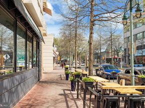 4189 S Four Mile Run Drive S 101, Arlington VA 22204