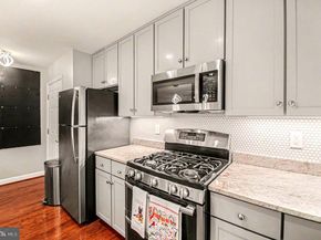 4189 S Four Mile Run Drive S 101, Arlington VA 22204