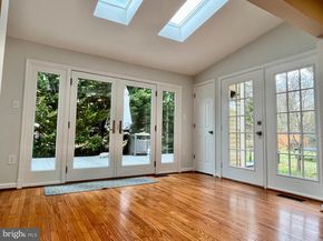 6218 Homespun Lane, Falls Church VA 22044