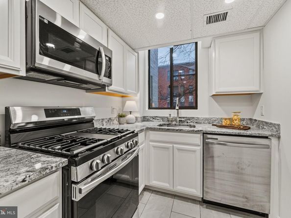 3825 Davis Place NW 102, Washington DC 20007