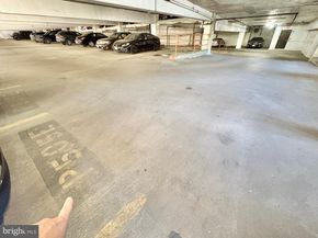 3713 S George Mason Drive T5W, Falls Church VA 22041