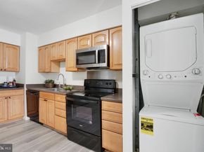 3713 S George Mason Drive T5W, Falls Church VA 22041