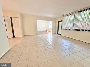 3713 S George Mason Drive T5W, Falls Church VA 22041