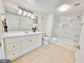 3713 S George Mason Drive T5W, Falls Church VA 22041