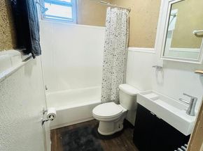 415 N Redfield Street, Philadelphia PA 19151