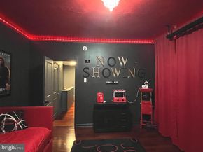 2112 S 3rd Street, Philadelphia PA 19148