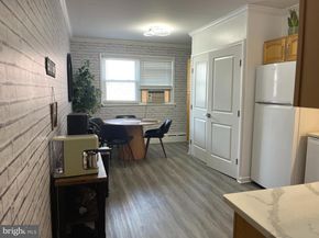 2112 S 3rd Street, Philadelphia PA 19148