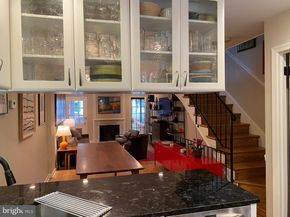 339 SE 11TH Street SE, Washington DC 20003