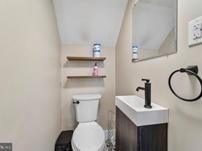 341 Wayne Avenue, Lansdowne PA 19050