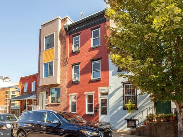 3911 Warren Street, Philadelphia PA 19104