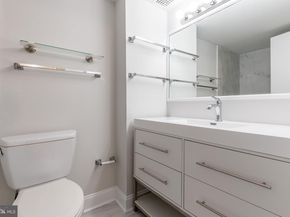 200 N Pickett Street 311, Alexandria VA 22304