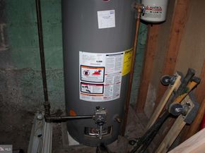 6904 Jackson Street, West New York NJ 07093