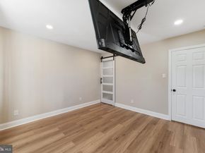 6027 Woodcrest Avenue, Philadelphia PA 19131