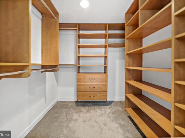 4041 Cresson Street, Philadelphia PA 19127