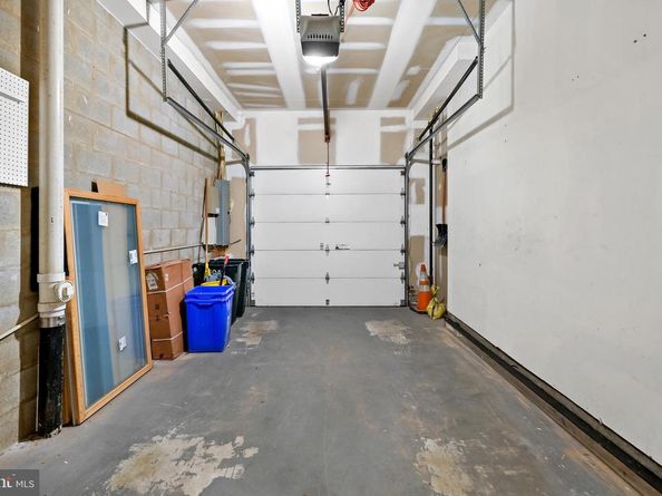 4041 Cresson Street, Philadelphia PA 19127