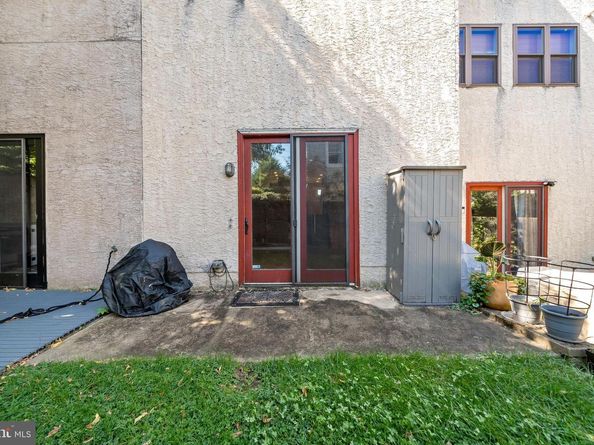 4041 Cresson Street, Philadelphia PA 19127