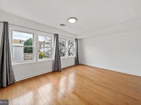 4041 Cresson Street, Philadelphia PA 19127