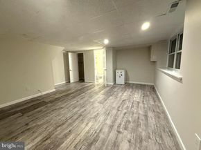 11804 Basile Road, Philadelphia PA 19154