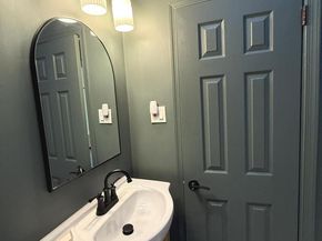 11804 Basile Road, Philadelphia PA 19154